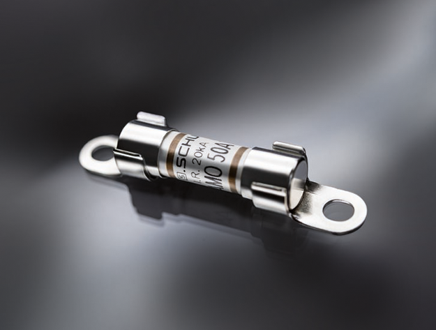 SCHURTER AMO: High Performance Fuse for Automotive Applications AMO: High Performance Fuse for Automotive Applications